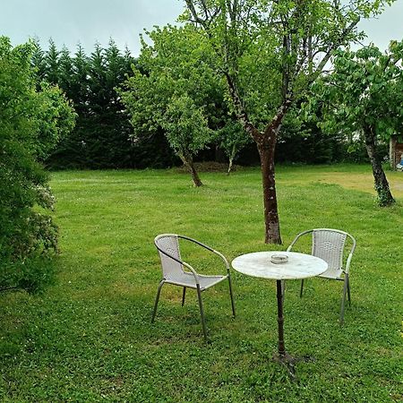 Le Clos Reaud Бле Екстериор снимка